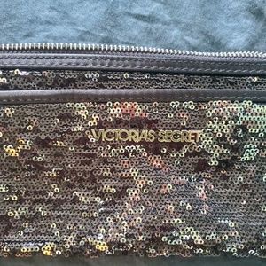 Victoria secret clutch